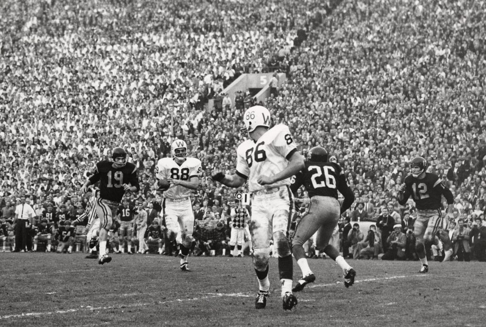 PHOTO GALLERY UW Rose Bowls through the Years Rose Bowl 2020 UW